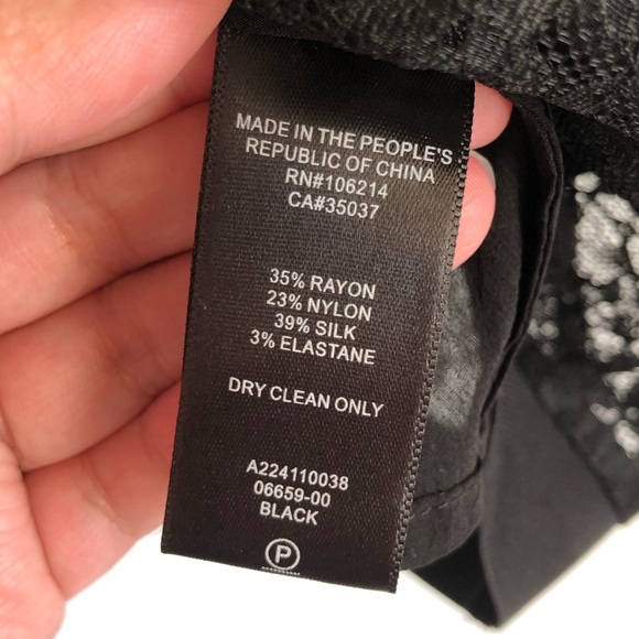 Joe’s Jean Black Floral Lace Layered Cami Short Sleeve Blouse Top Size XS - Picture 9 of 9